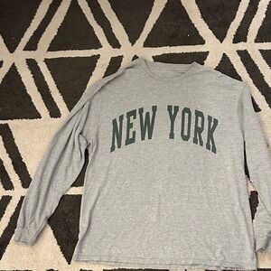 Brandy Melville Gray 'New York' Long Sleeve Tee OS